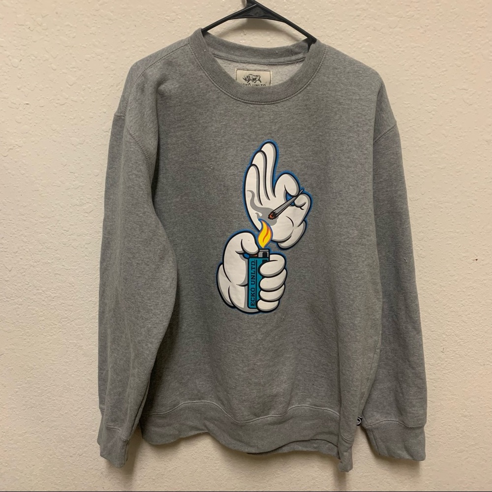 XL ecko joint sweater